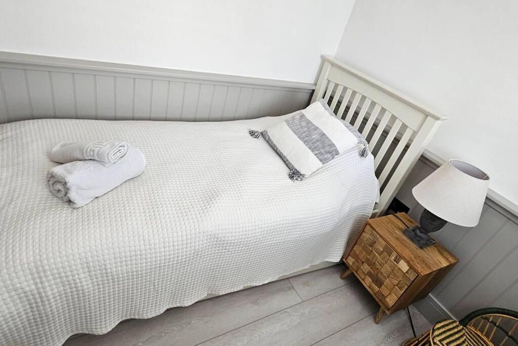 Humberston Boathouse Lodge & Hot Tub - Cleethorpes Beach Cabin Chalet Eksteriør billede
